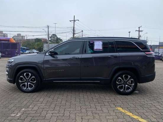 JEEP-COMMANDER-2025