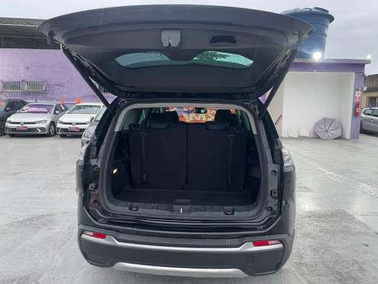 JEEP-COMMANDER-2025