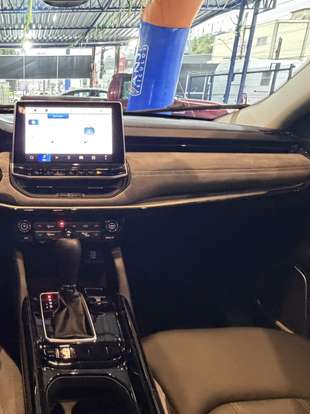 JEEP-COMMANDER-2025