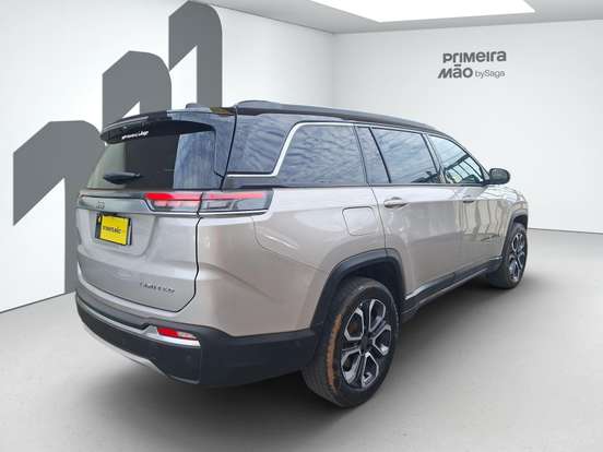 JEEP-COMMANDER-2023