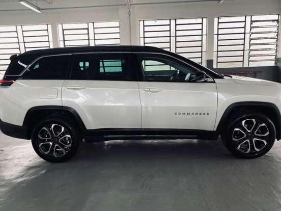 JEEP-COMMANDER-1.3 T270 TURBO FLEX LIMITED AT6 JEEP-COMMANDER-2024