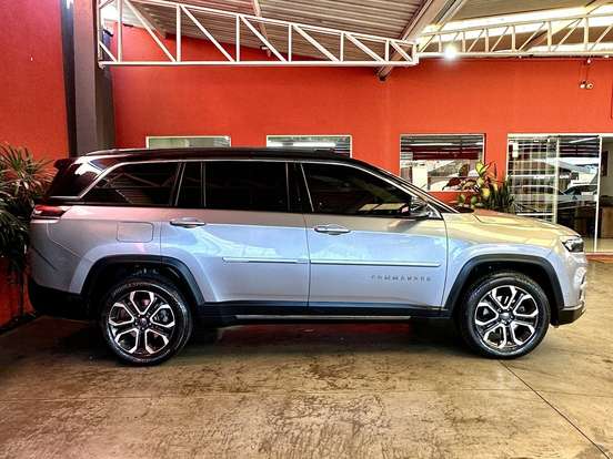JEEP-COMMANDER-2024