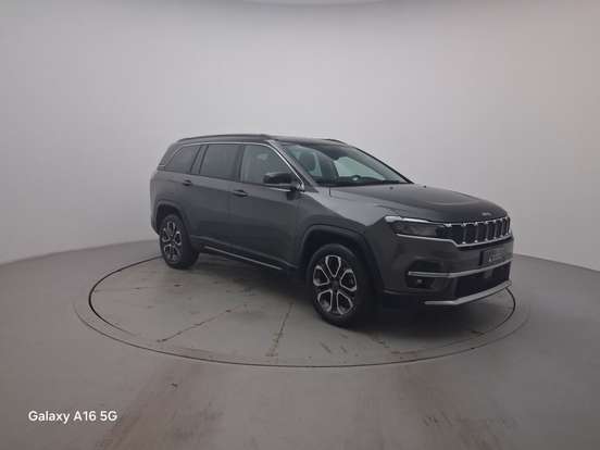 JEEP-COMMANDER-2024