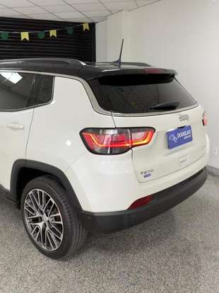 JEEP-COMMANDER-2023