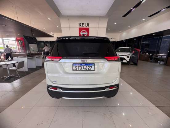 JEEP-COMMANDER-2024