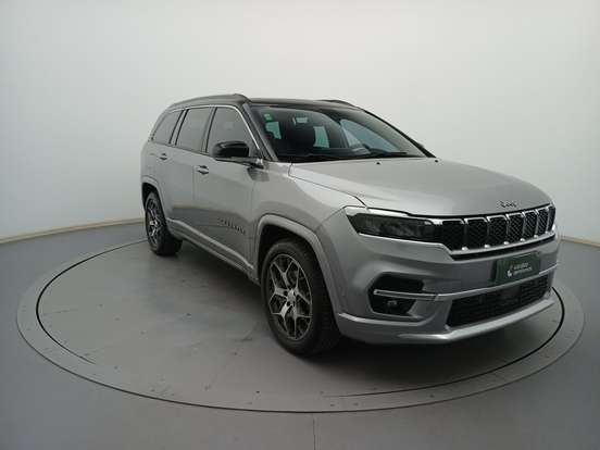 JEEP-COMMANDER-2024
