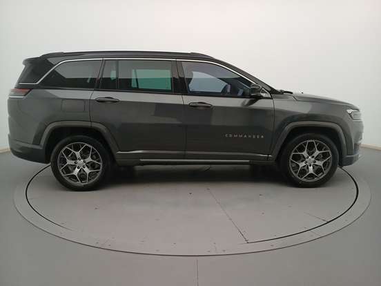 JEEP-COMMANDER-2023