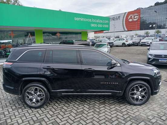 JEEP-COMMANDER-2024
