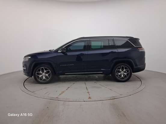 JEEP-COMMANDER-2025