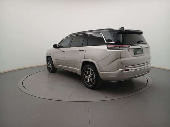 JEEP-COMMANDER-2024