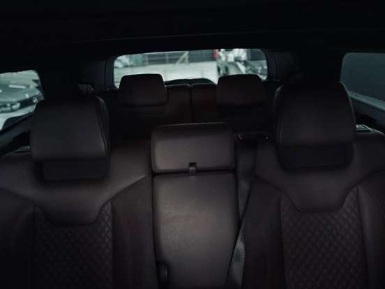 JEEP-COMMANDER-2025