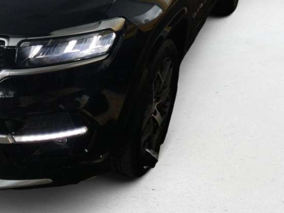 JEEP-COMMANDER-2024