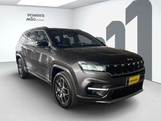 JEEP-COMMANDER-2023