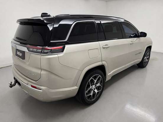 JEEP-COMMANDER-2021