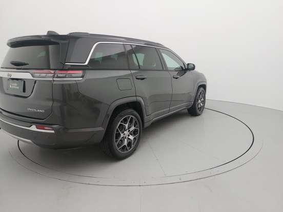JEEP-COMMANDER-2023