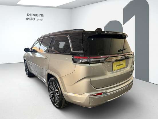 JEEP-COMMANDER-2025