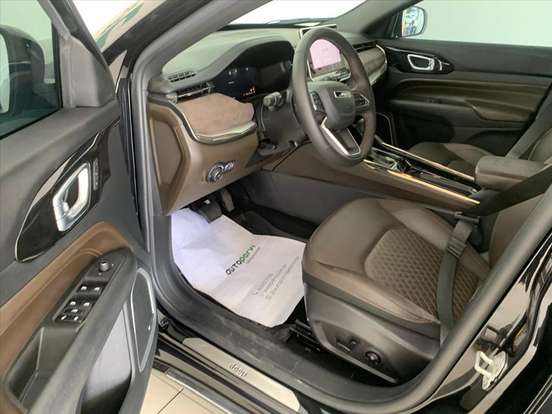 JEEP-COMMANDER-2024