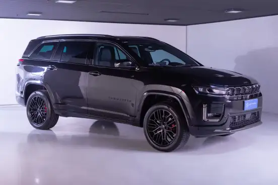 JEEP-COMMANDER-2025
