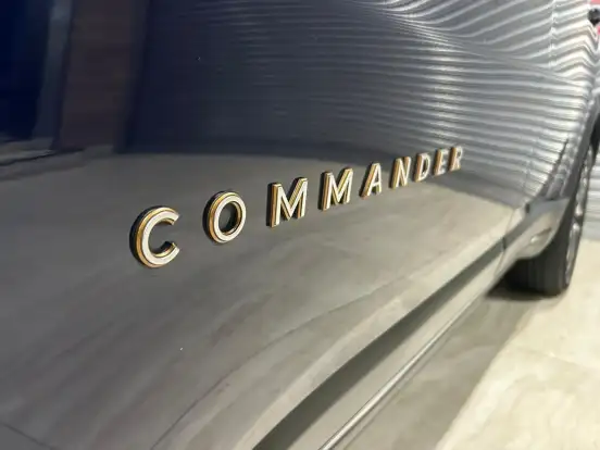 JEEP-COMMANDER-2022