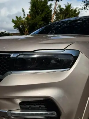 JEEP-COMMANDER-2022
