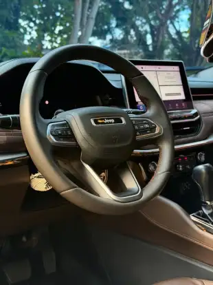 JEEP-COMMANDER-2022