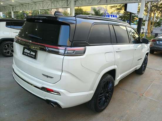 JEEP-COMMANDER-2025
