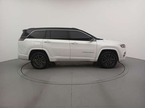 JEEP-COMMANDER-2.0 HURRICANE 4 TURBO GASOLINA OVERLAND AT9 JEEP-COMMANDER-2025