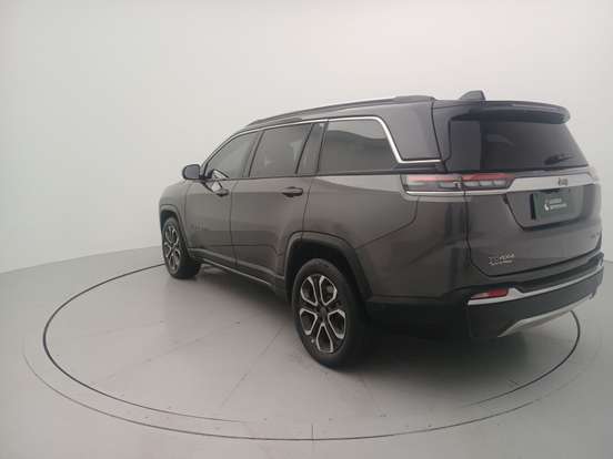 JEEP-COMMANDER-2023