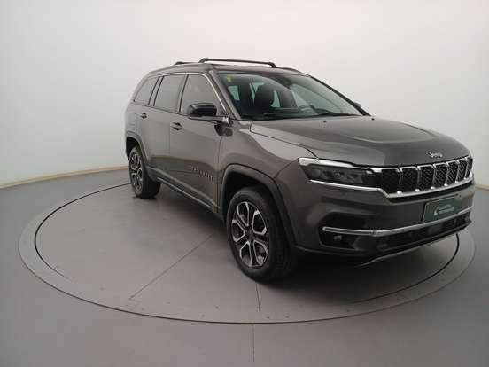 JEEP-COMMANDER-2022