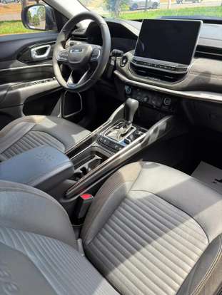 JEEP-COMMANDER-2.0 TD380 TURBO DIESEL LIMITED AT9 JEEP-COMMANDER-2022