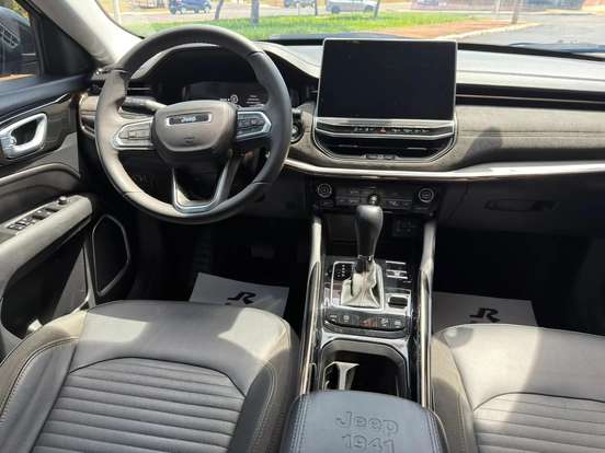 JEEP-COMMANDER-2022