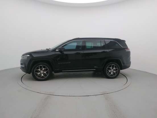 JEEP-COMMANDER-2023