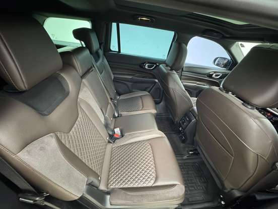 JEEP-COMMANDER-2022