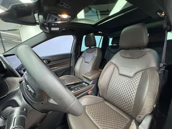 JEEP-COMMANDER-2.0 TD380 TURBO DIESEL OVERLAND AT9 JEEP-COMMANDER-2022