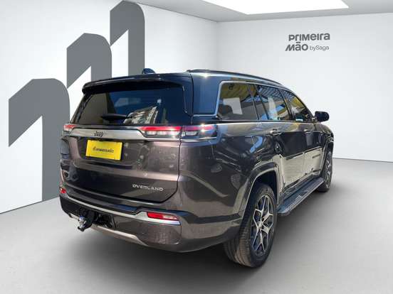JEEP-COMMANDER-2023