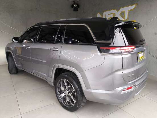JEEP-COMMANDER-2.0 TD380 TURBO DIESEL OVERLAND AT9 JEEP-COMMANDER-2022