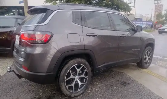 JEEP-COMPASS-2024