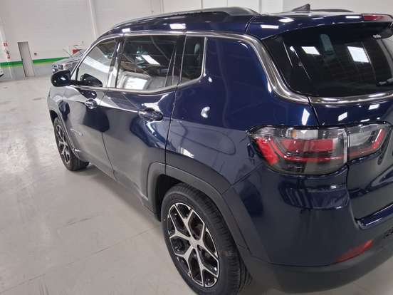 JEEP-COMPASS-1.3 T270 TURBO FLEX LONGITUDE AT6 JEEP-COMPASS-2024