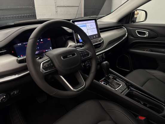 JEEP-COMPASS-1.3 T270 TURBO FLEX LONGITUDE AT6 JEEP-COMPASS-2024