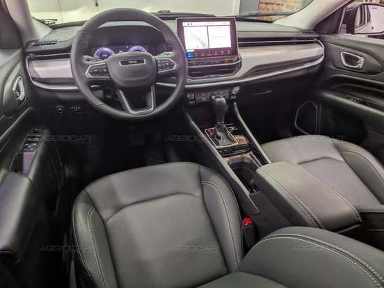 JEEP-COMPASS-1.3 T270 TURBO FLEX LONGITUDE AT6 JEEP-COMPASS-2025