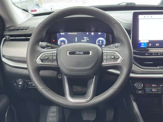 JEEP-COMPASS-2024
