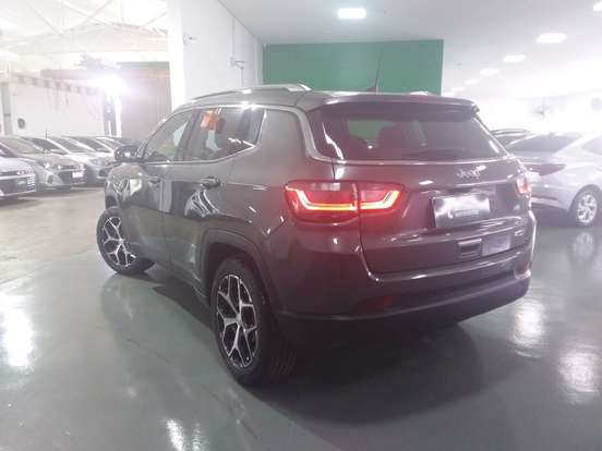 JEEP-COMPASS-2024