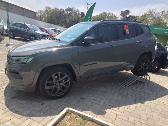 JEEP-COMPASS-2024