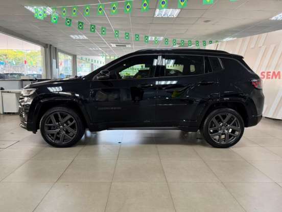 JEEP-COMPASS-2024