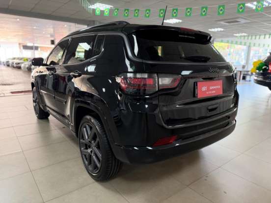JEEP-COMPASS-2024