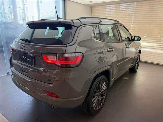 JEEP-COMPASS-2022