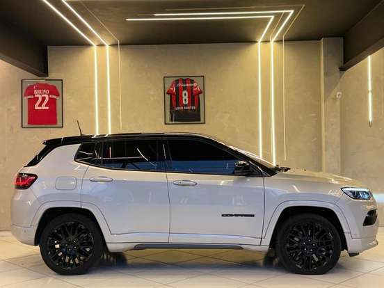 JEEP-COMPASS-2022