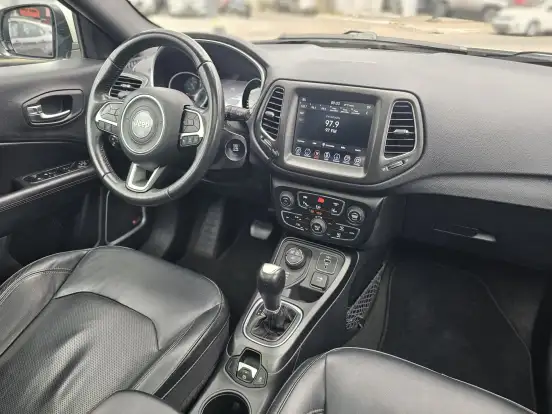 JEEP-COMPASS-2.0 16V DIESEL LIMITED 4X4 AUTOMÁTICO JEEP-COMPASS-2019