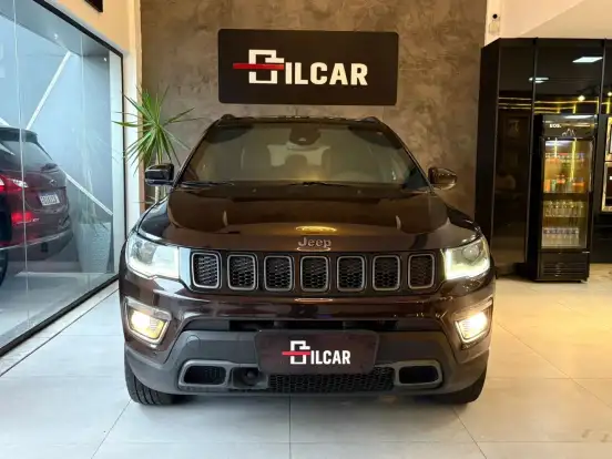 JEEP-COMPASS-2.0 16V DIESEL LIMITED 4X4 AUTOMÁTICO JEEP-COMPASS-2019