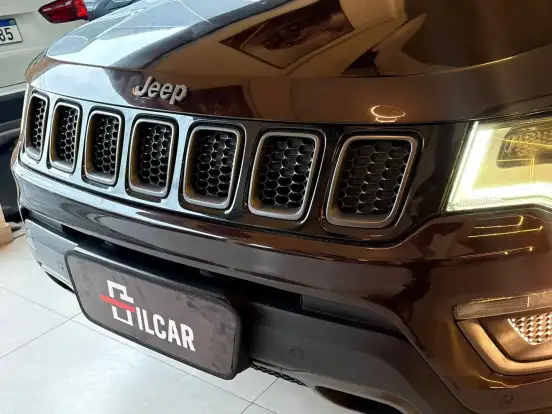 JEEP-COMPASS-2.0 16V DIESEL LIMITED 4X4 AUTOMÁTICO JEEP-COMPASS-2019